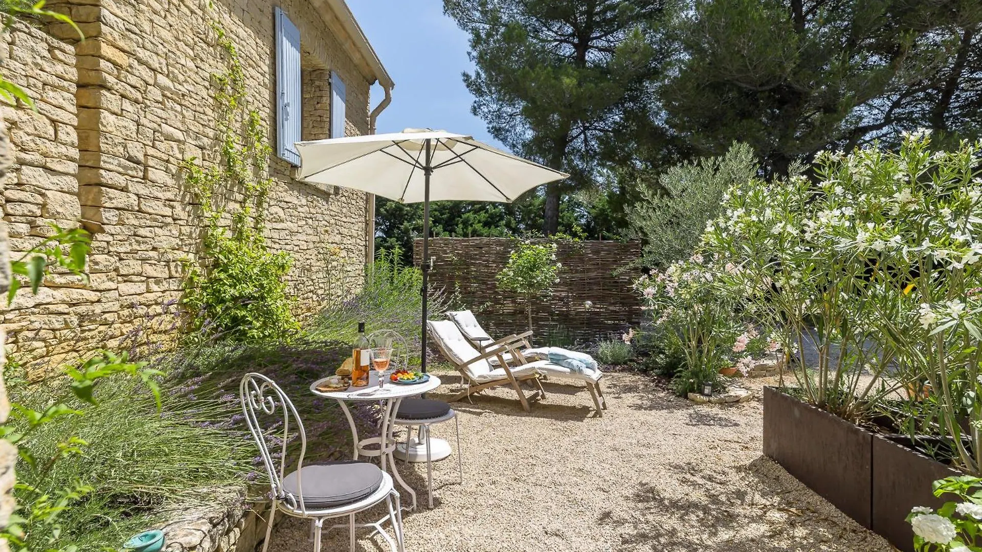 Le Mas de Caroline Gargas  Gargas (Vaucluse)